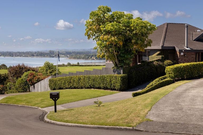 Photo of property in 17 Farnell Court, Omokoroa, 3114