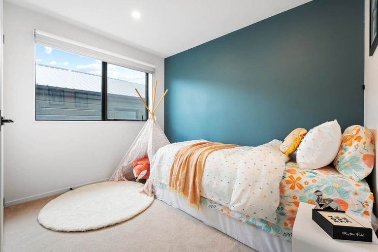 Photo of property in 51 Kea Road, Silverdale, 0932