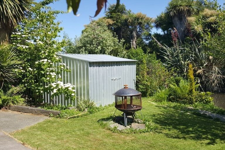 Photo of property in 26 Bidwell Place, Hillmorton, Christchurch, 8025