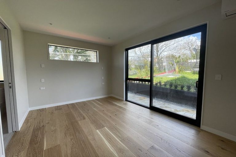 Photo of property in 15a Benders Avenue, Hillcrest, Auckland, 0627