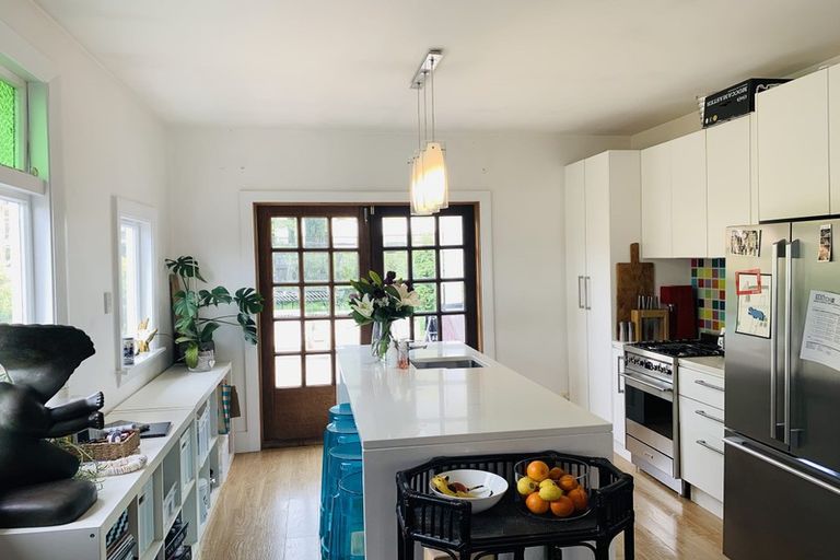 Photo of property in 11 Clark Street, Sumner, Christchurch, 8081