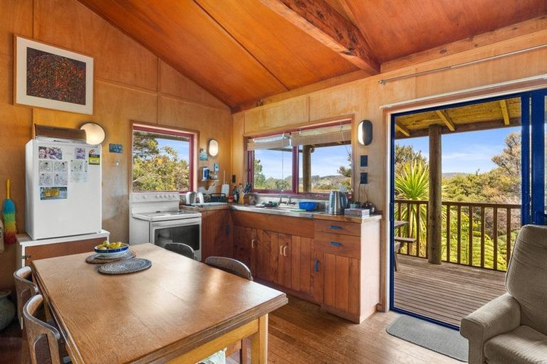 Photo of property in 6 Thelma Road, Mangawhai Heads, Mangawhai, 0505