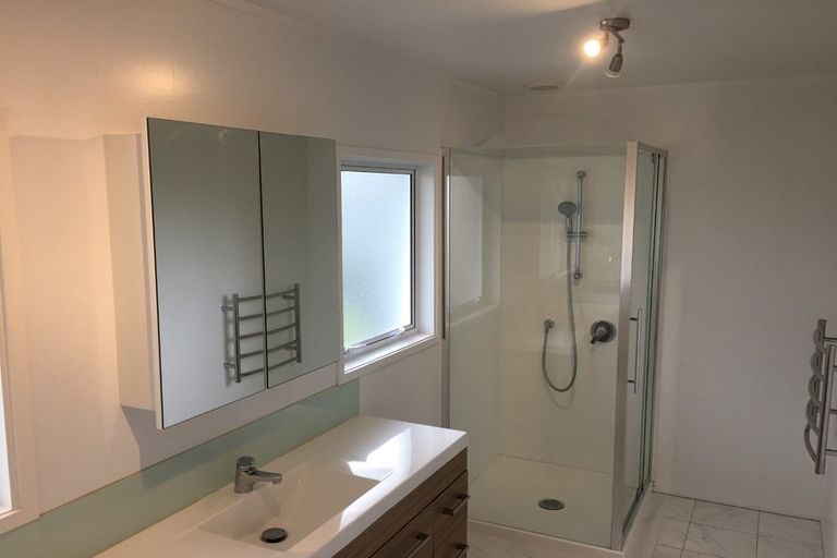 Photo of property in 3/7 Richards Avenue, Forrest Hill, Auckland, 0620