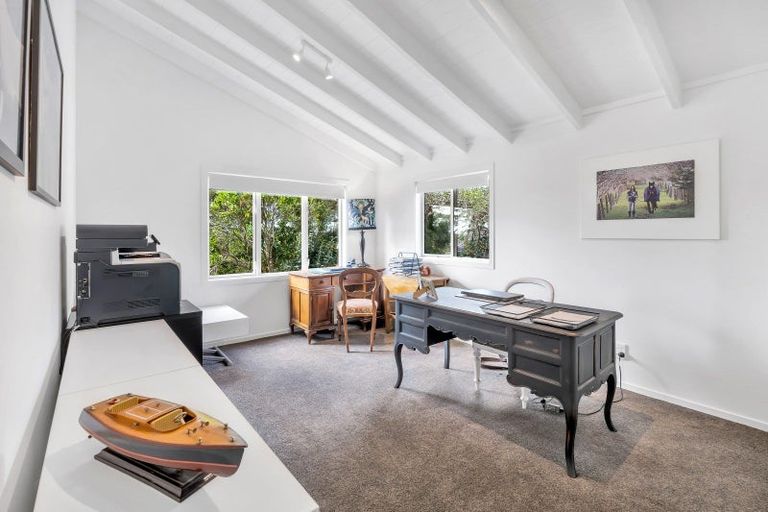 Photo of property in 217 Point View Drive, East Tamaki Heights, Auckland, 2016