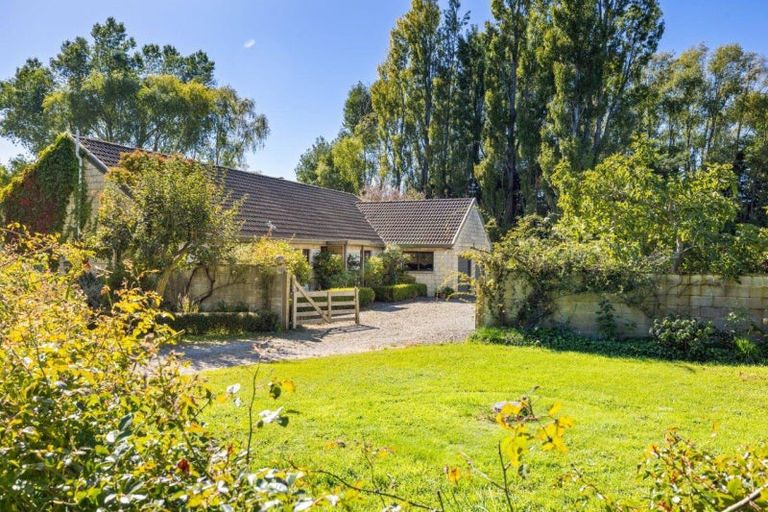 Photo of property in 460 Douglas Road, Amberley, 7482