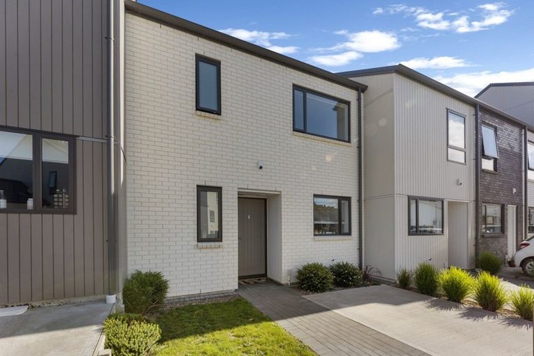 Photo of property in 4/170 Fraser Avenue, Johnsonville, Wellington, 6037