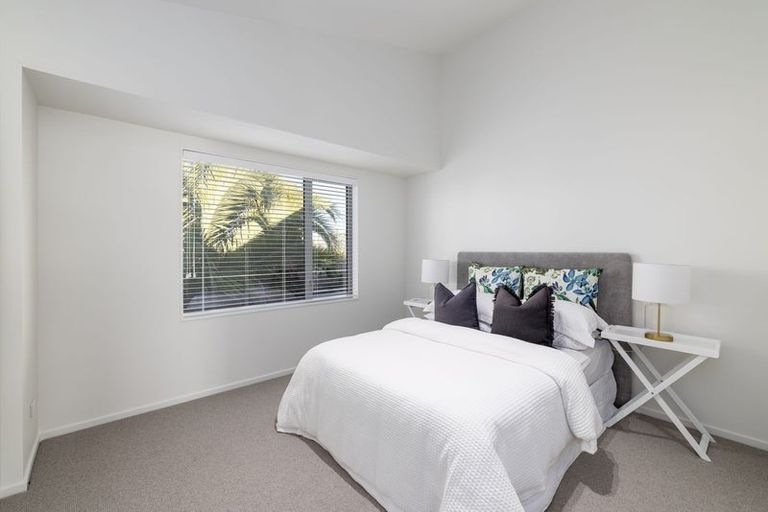 Photo of property in 2/979 Colombo Street, St Albans, Christchurch, 8014