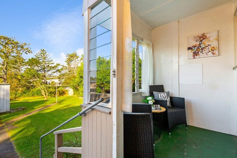 Photo of property in 28 O'donn Avenue, Beach Haven, Auckland, 0626