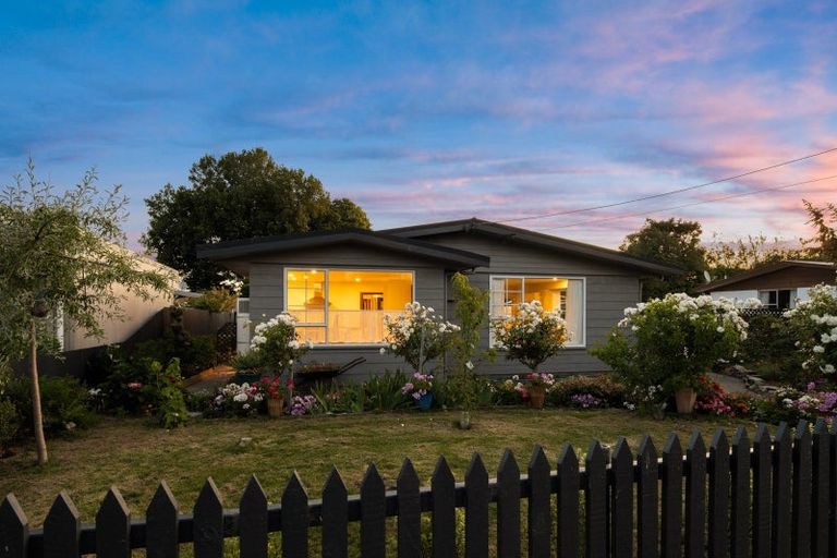 Photo of property in 27 Ward Street, Springlands, Blenheim, 7201