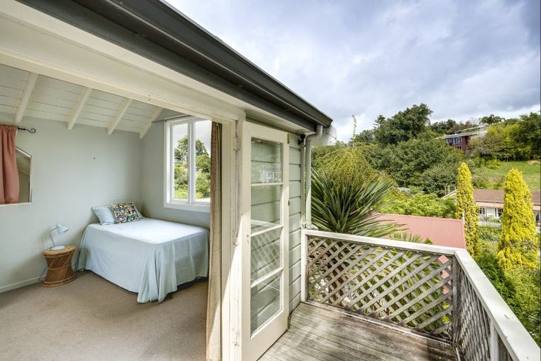 Photo of property in 2 Cameron Road, Bluff Hill, Napier, 4110