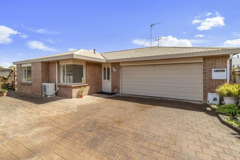 Photo of property in 19b Dallinger Street, St Andrews, Hamilton, 3200