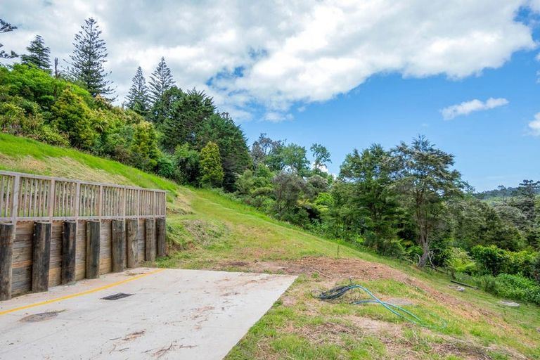 Photo of property in 659b South Titirangi Road, Titirangi, Auckland, 0604