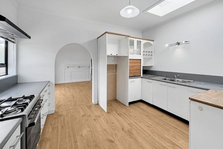 Photo of property in 31 Mitchell Street, Aramoho, Whanganui, 4500