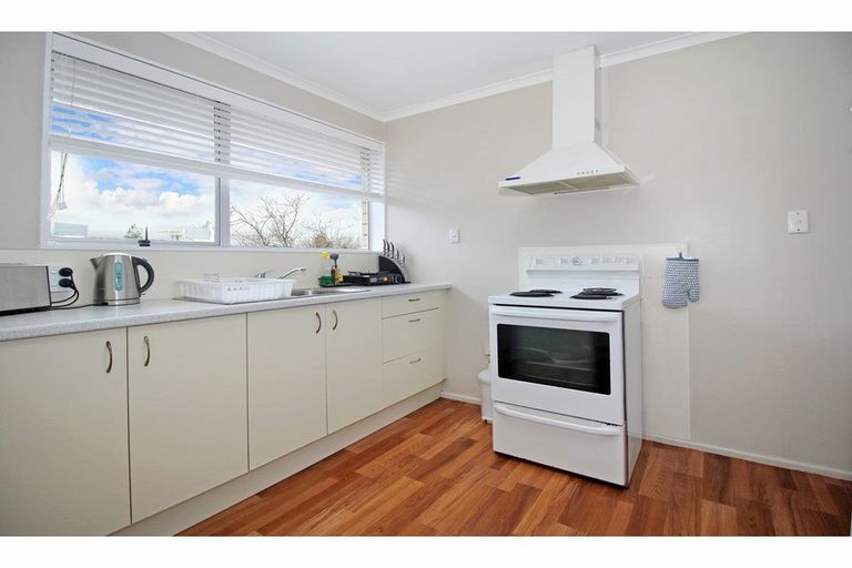 Photo of property in 3/58 Weymouth Road, Manurewa, Auckland, 2102