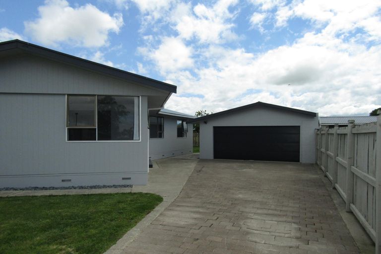 Photo of property in 51 Puriri Crescent, Edgecumbe, 3120