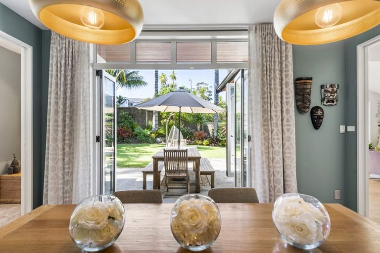 Photo of property in 8 Tree Fern Trail, Campbells Bay, Auckland, 0630