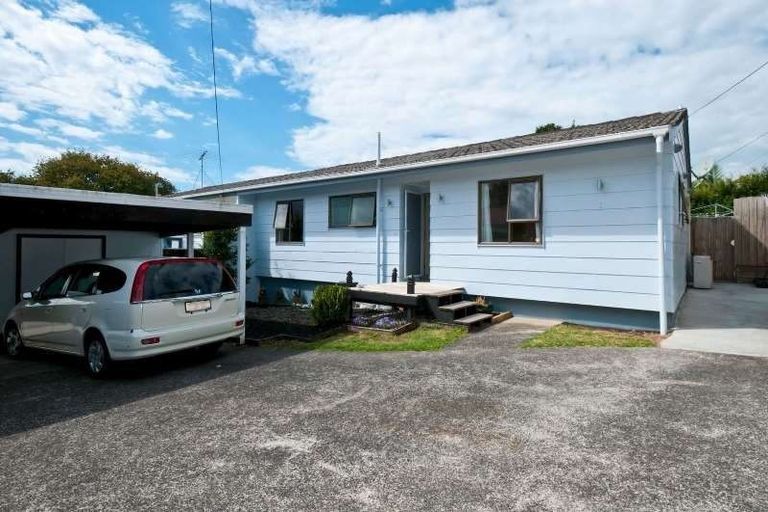 Photo of property in 2/83 Salisbury Road, Birkdale, Auckland, 0626