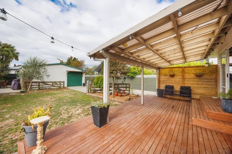 Photo of property in 19 Seddon Street, Takaro, Palmerston North, 4412