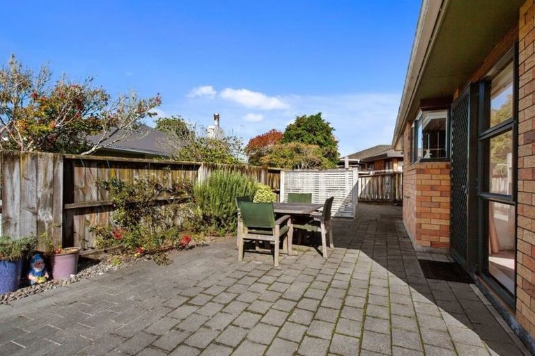 Photo of property in 334a Main Road, Tawa, Wellington, 5028