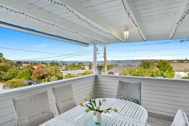 Photo of property in 56 Parkhill Road, Mellons Bay, Auckland, 2014