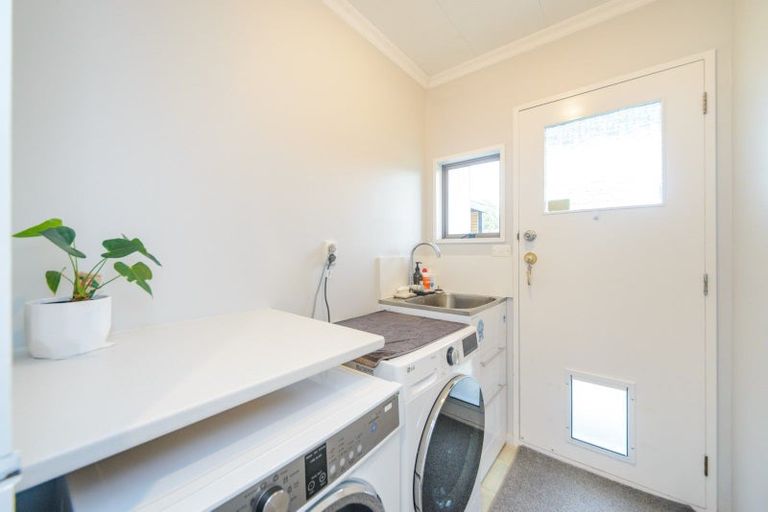 Photo of property in 49b Carter Crescent, Awapuni, Palmerston North, 4412