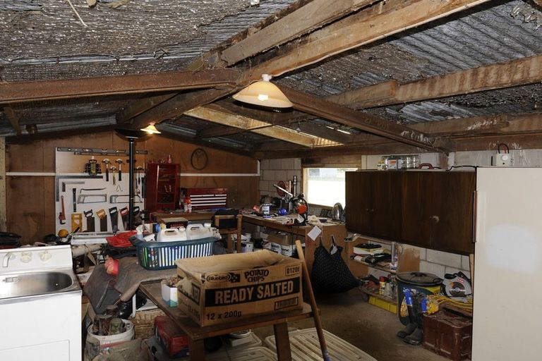 Photo of property in 64 Waihao Back Road, Waimate, 7979