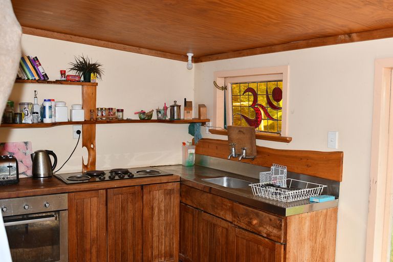 Photo of property in 165 Rahuikiri Road, Tomarata, Wellsford, 0972