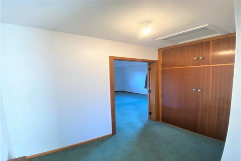 Photo of property in 2/26 Gladson Avenue, Sockburn, Christchurch, 8042