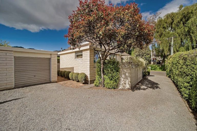 Photo of property in 1/213 Waimea Terrace, Beckenham, Christchurch, 8023