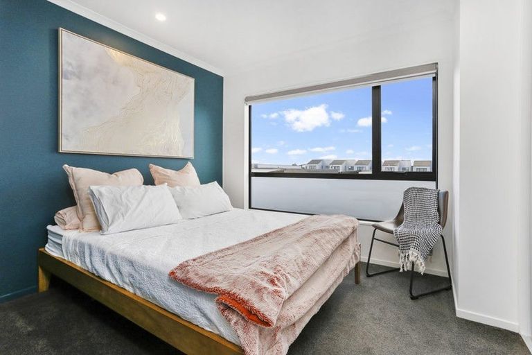 Photo of property in 19 Beardmore Lane, Papakura, 2110