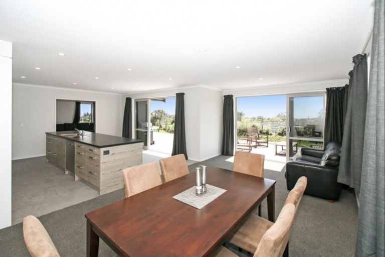 Photo of property in 1258 Frankley Road, Hurworth, New Plymouth, 4371