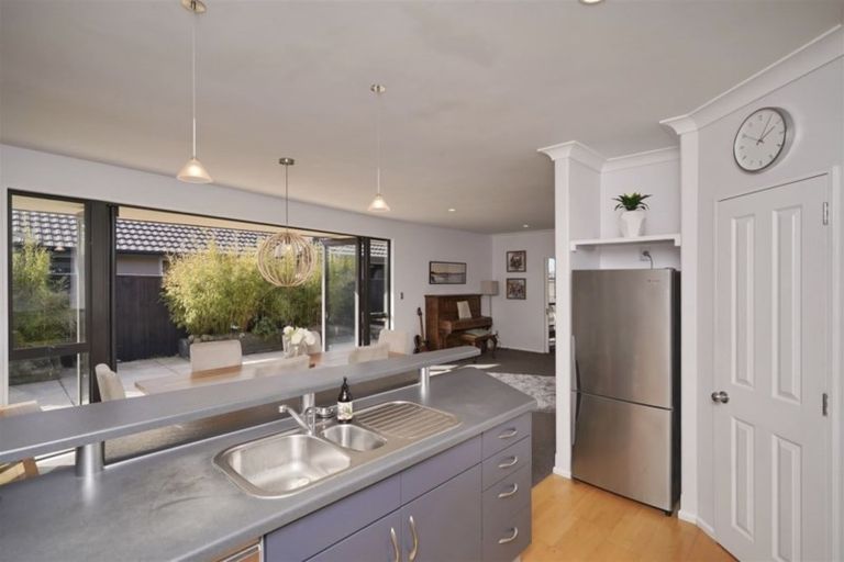 Photo of property in 11 Mcmahon Drive, Aidanfield, Christchurch, 8025