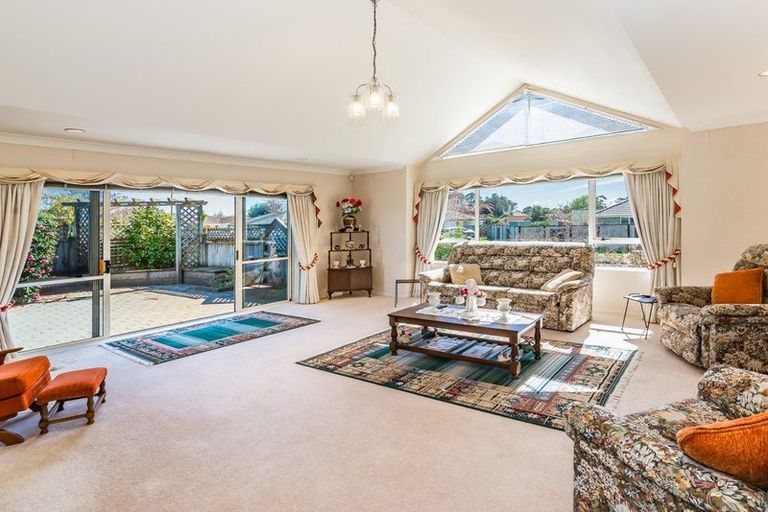 Photo of property in 1 Harvest Court, Paraparaumu, 5032