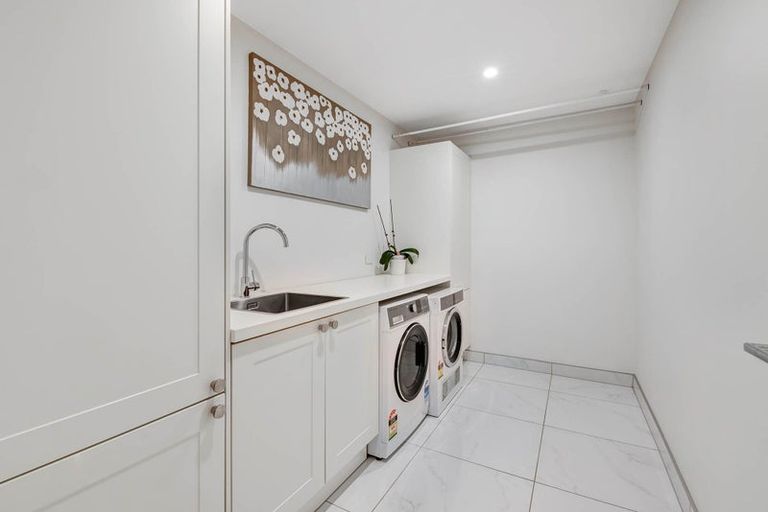 Photo of property in 6 Parkview Drive, Gulf Harbour, Whangaparaoa, 0930