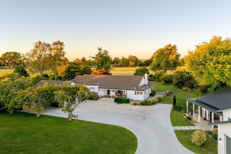 Photo of property in 16 Cowley Drive, Leamington, Cambridge, 3432