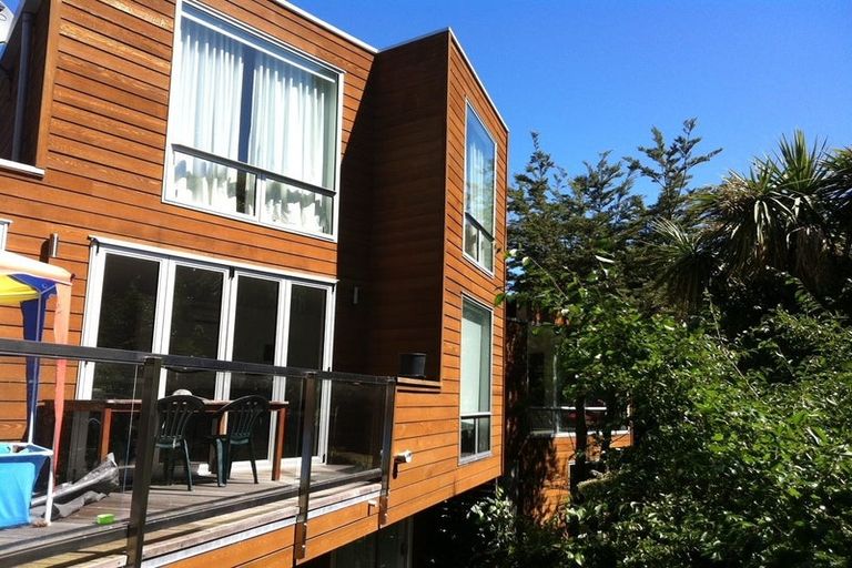 Photo of property in 28 Harbour View Terrace, Cass Bay, Lyttelton, 8082