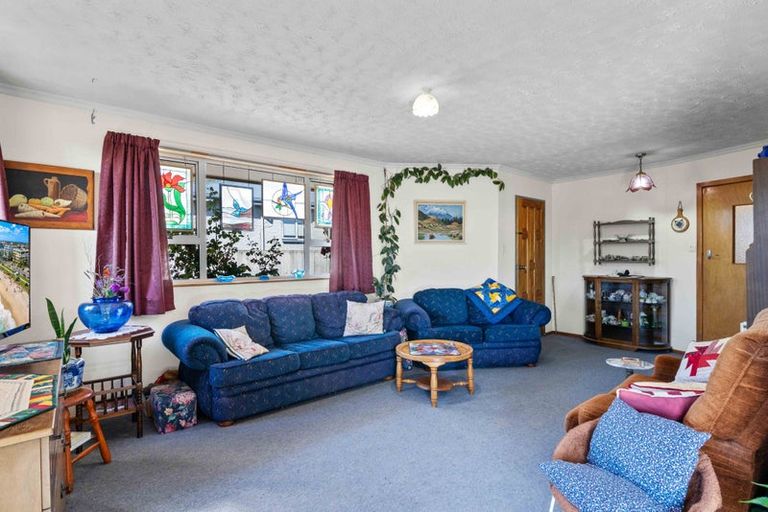 Photo of property in 19 Milford Street, Heidelberg, Invercargill, 9812