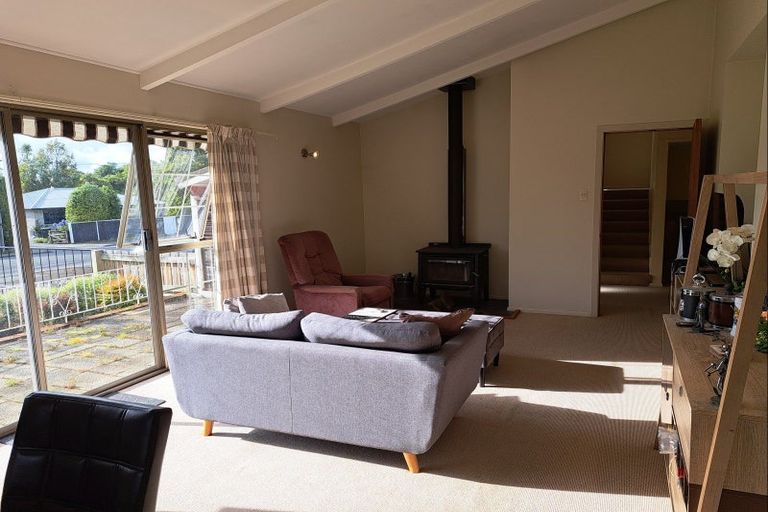 Photo of property in 74 Peel Street, Geraldine, 7930