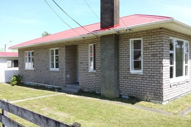 Photo of property in 2 Mckillop Street, Wainuiomata, Lower Hutt, 5014