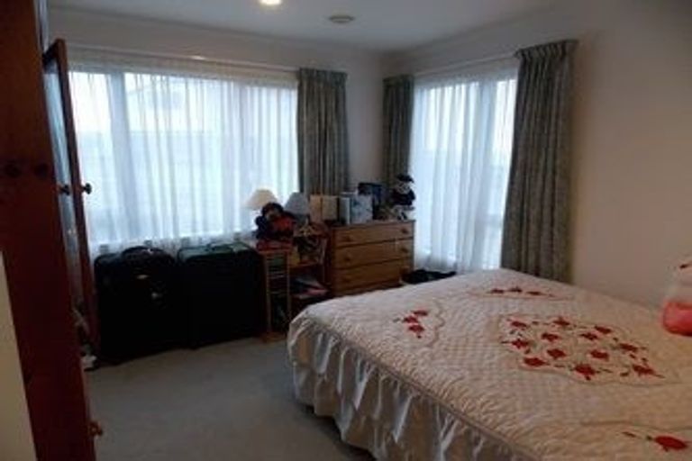 Photo of property in 3 Landsdowne Terrace, Karori, Wellington, 6012