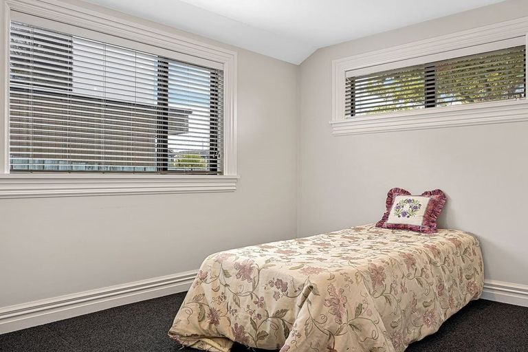 Photo of property in 117 Packe Street, Edgeware, Christchurch, 8013