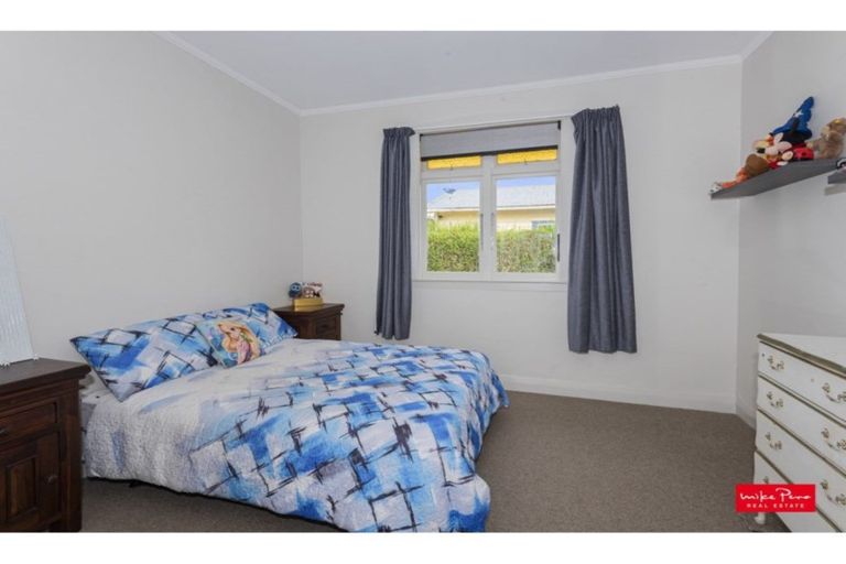 Photo of property in 9 Union Street, Hikurangi, 0114