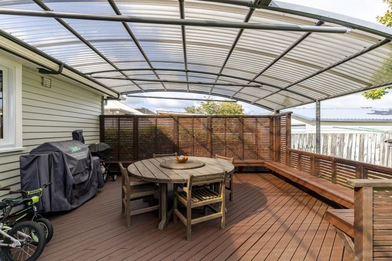 Photo of property in 412 Carrington Street, Upper Vogeltown, New Plymouth, 4310