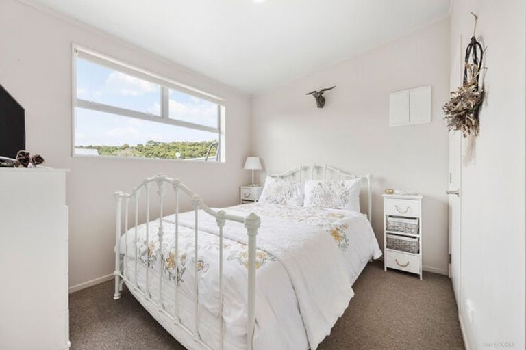 Photo of property in 2 Beachcomber Road, Mangawhai Heads, Mangawhai, 0505
