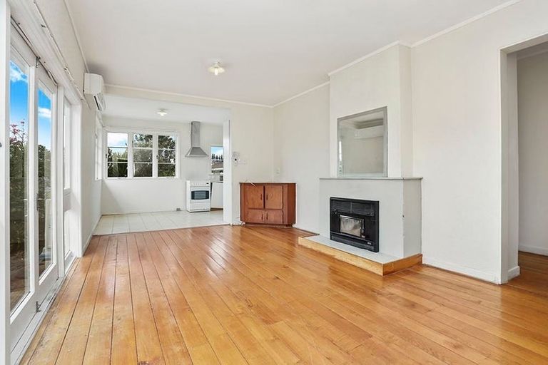 Photo of property in 1145 Kahikatea Flat Road, Waitoki, Kaukapakapa, 0871