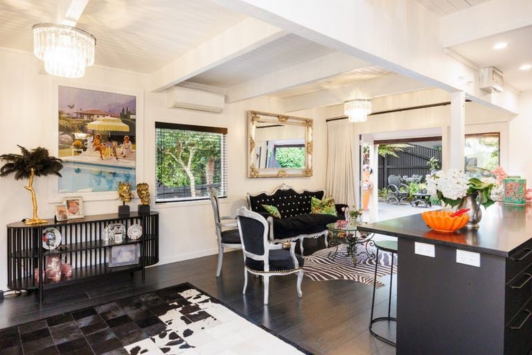 Photo of property in 41 Manuka Street, Hokowhitu, Palmerston North, 4410