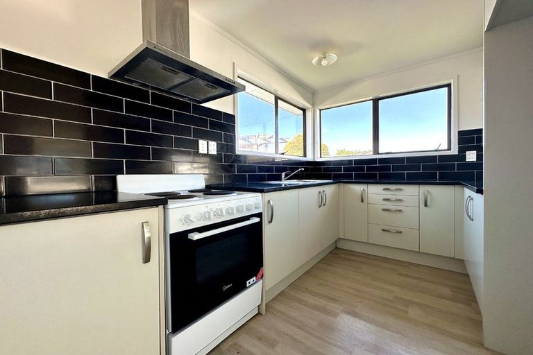 Photo of property in 18 Karepo Crescent, Ranui, Auckland, 0612