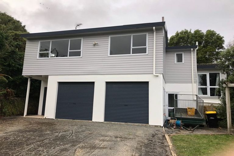 Photo of property in 13a Morgan Place, Tawa, Wellington, 5028