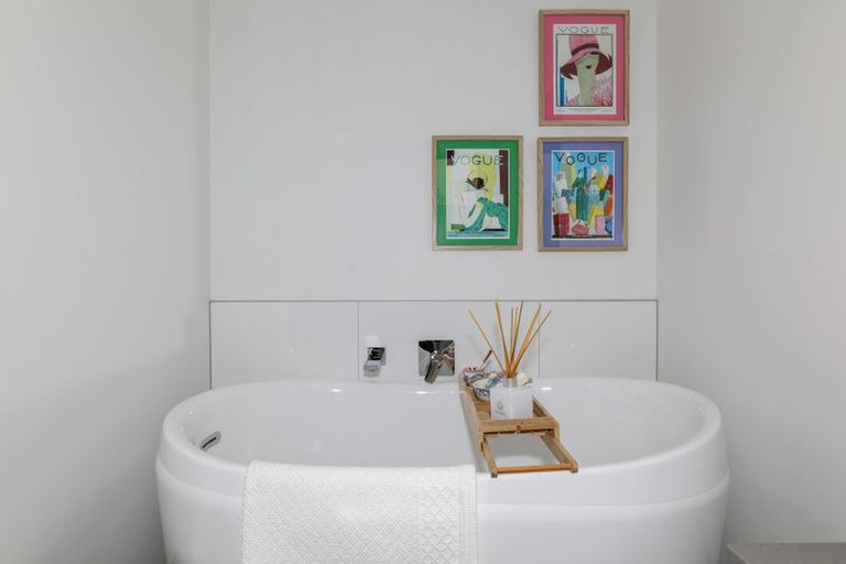 Photo of property in 2/15 Boundary Road, Waipahihi, Taupo, 3330