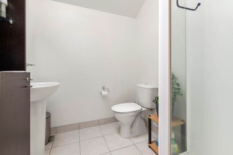 Photo of property in 25 Kirikiri Lane, East Tamaki, Auckland, 2013